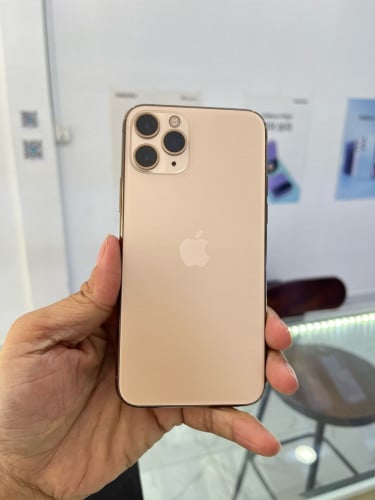 IPHONE 11 PRO