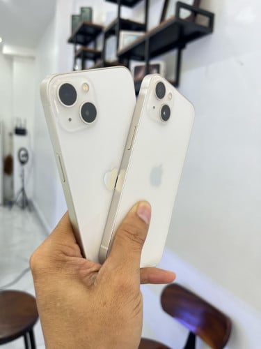 iPhone 13