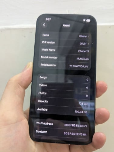 iPhone 13