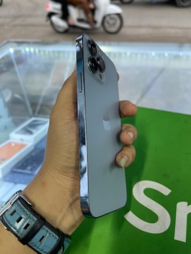 iPhone 13PM សានុំហ្សុីន 330$🔋68%