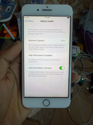 IPhone 7 Plus 128GB អេក្រង់ហ្សុីន មានស្កេន
