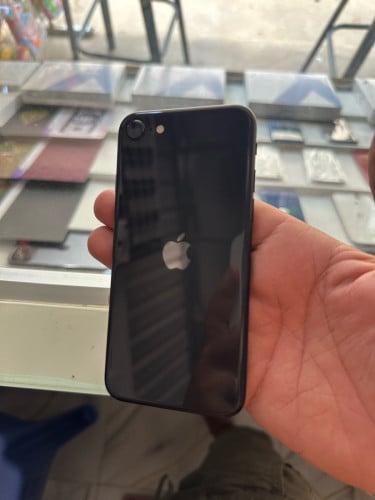 iPhone SE2 ស្អាត98% សុីនទាំងអស់