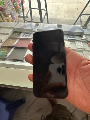 iPhone SE2 ស្អាត98% សុីនទាំងអស់