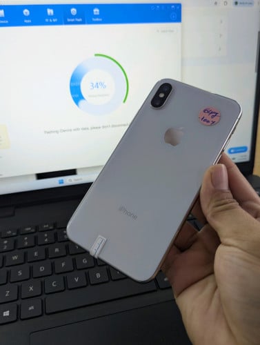 Iphone X 64G តម្លៃ75  ថ្មដូរហើយ ធានាអត់ជាប់Icloud ឬ បាយផាស់