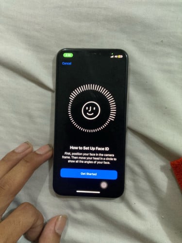 iphone XS 64g ពណ៌​ស​ អេក្រង់​ហ្សុីន​ មានស្គេន​ តួ98