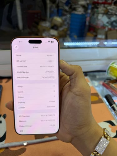 Iphone17promax ZA battery 100% 1230$