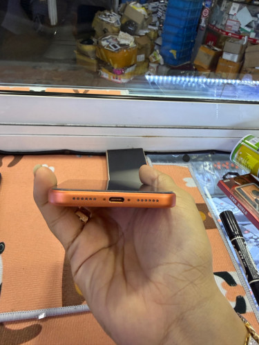 Iphone17promax ZA battery 100% 1230$