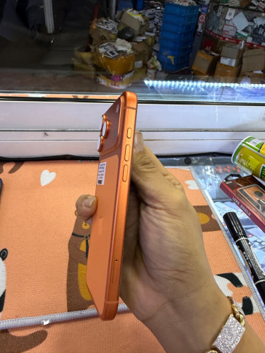 Iphone17promax ZA battery 100% 1230$