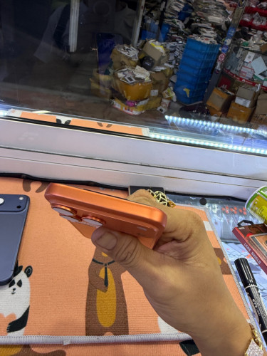 Iphone17promax ZA battery 100% 1230$