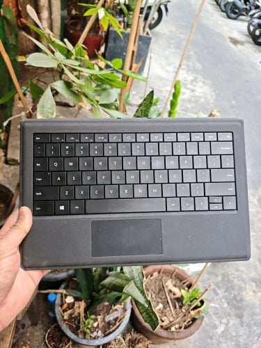 Keyboard Microsoft Surface pro 3 ដល់ 7 ស៊ីន លក់ 45$