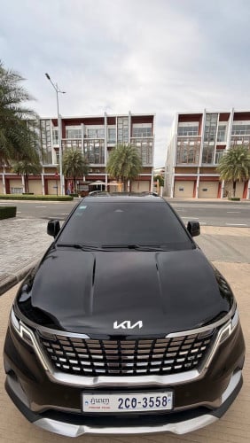 KIA grand Carnival 2022 Full Option ខ្លាញ់គោក្រុមហ៊ុន