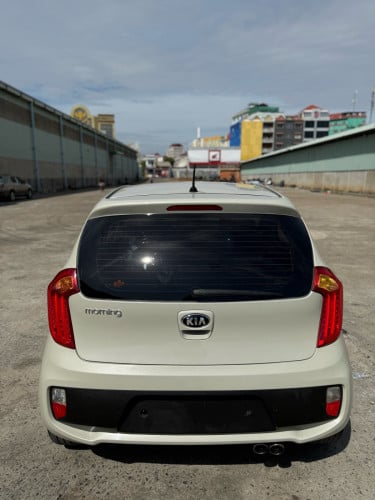 Kia morning 2012 full fsport smart key ឡានស្អាត អត់បុកប៉ះ អត់ច្រេសពុក
