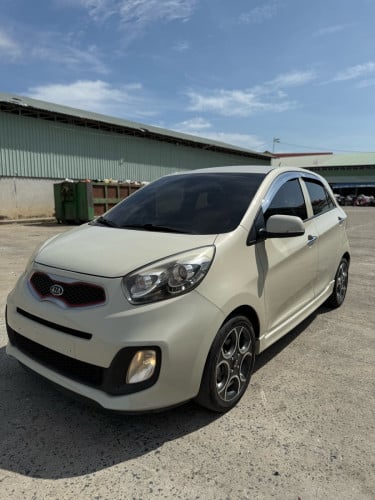 Kia morning 2012 full fsport smart key ឡានស្អាត អត់បុកប៉ះ អត់ច្រេសពុក