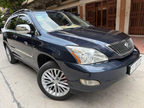 Lexi 330 04 ប់ុង១