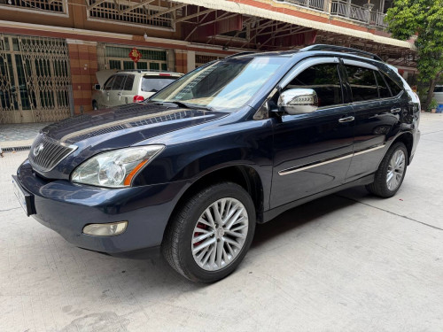 Lexi 330 04 ប់ុង១