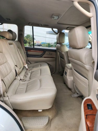 lexus lx 470 ឆ្នាំផលិត 2005