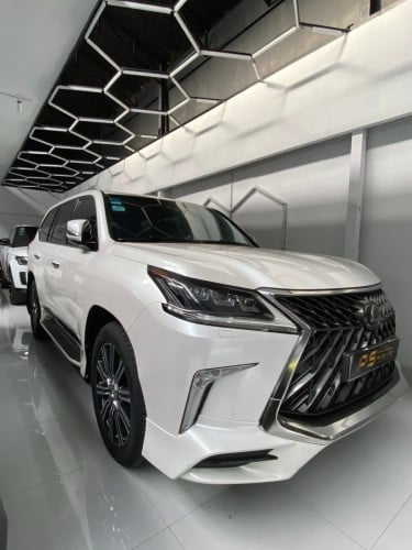 LEXUS LX570 2018 Full Option Spec Arab ធានាទឹកថ្នាំសុីនមួយជុំ✨✨