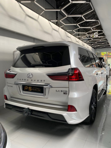 LEXUS LX570 2018 Full Option Spec Arab ធានាទឹកថ្នាំសុីនមួយជុំ✨✨