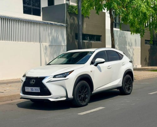 Lexus Nx200T 2015