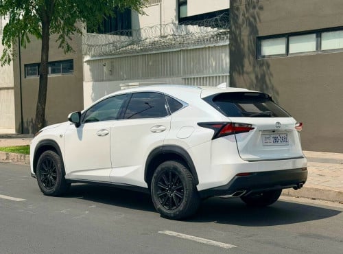 Lexus Nx200T 2015