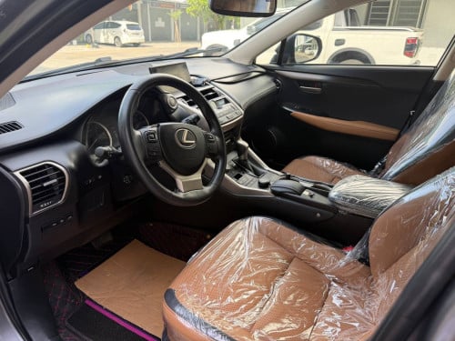 LexusNX200t 2015 up F-spot សន្លឹកពន្អថ្មី