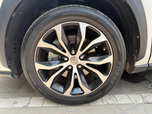 LexusNX200t 2016 up F-spotប៉ុង2