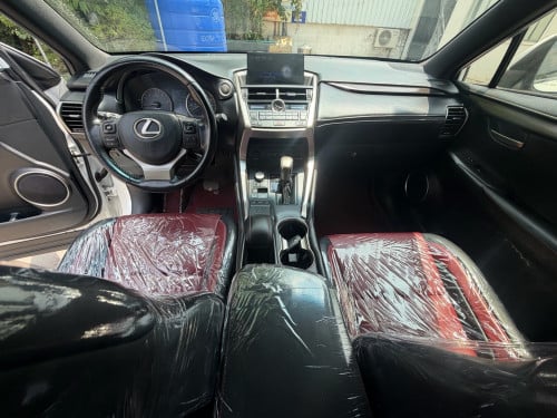 LexusNX200t 2016 up F-spotប៉ុង2