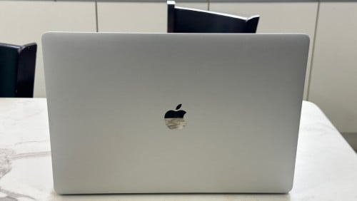 MacBook Pro 2017 15inch Core I7 16G 256G