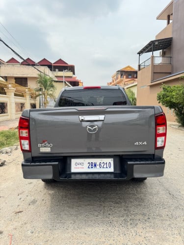 Mazda 022 ប៉ុង២ ថ្មីណាស់