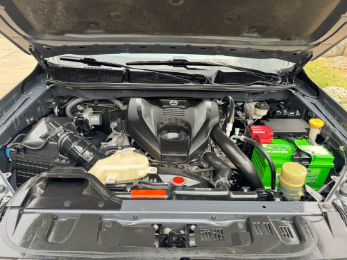 Mazda 022 ប៉ុង២ ថ្មីណាស់