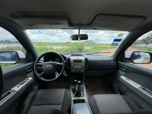 Mazda 2008 លេខដៃកាប់ពីតាស់