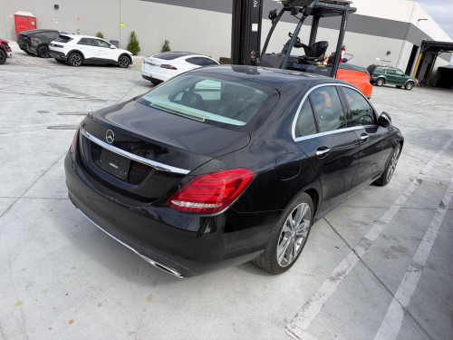 Mercedes Benz C300 2015  សាង 25500$