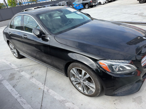 Mercedes Benz C300 2015  សាង 25500$