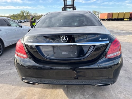 Mercedes Benz c300 amg 4matic