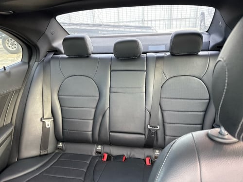 Mercedes Benz c300 amg 4matic