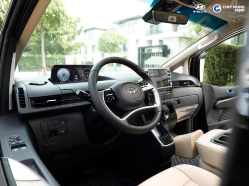 New Stock STARIA Premium 2026