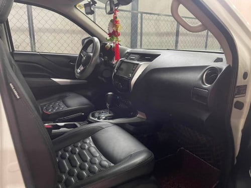 NISSAN NAVARA 2022 សុីនមួយជុំទាំងកាង