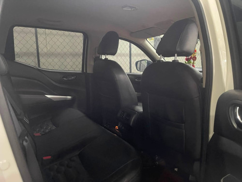 NISSAN NAVARA 2022 សុីនមួយជុំទាំងកាង