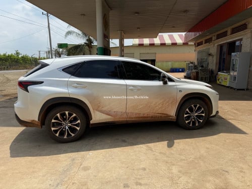 NX 200t 2015 fspot ក្នុងឈើរី 4បូតុង ប៉ុង1 អូតូគូទក្រោយ