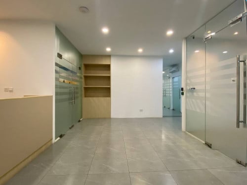 Office Space Available at Bkk1  ការិយាល័យជួលនៅបឹងកេងកងទី1 Of-038