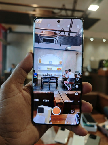 Oppo Find X7 Ultra 12g/256g_CH(វៃដូរបាន)👉$375