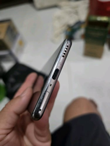 Oppo Reno10 5G CH RAM 12+4& 512G ស្ទើរតួ មានតែទូរសព្ទទេ