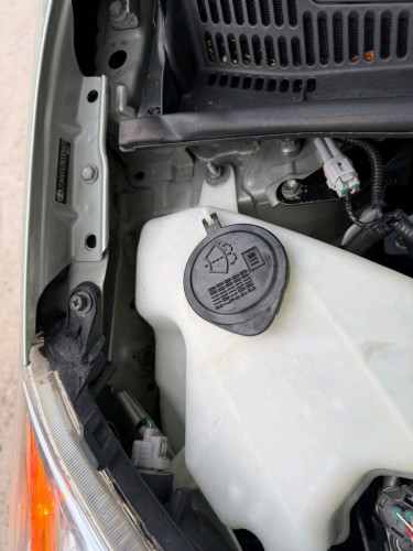 Prius 2008 h-full