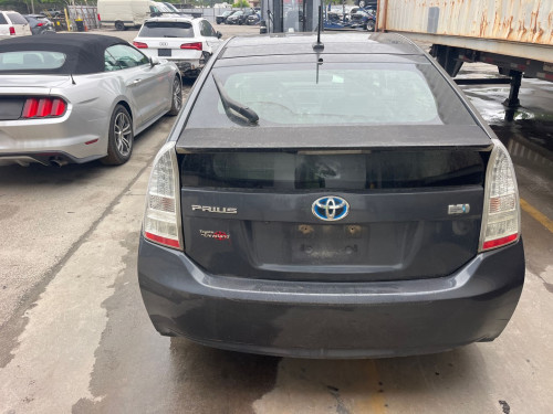Prius 2010 Option 4 Solar ពណ៌ប្រផេះ