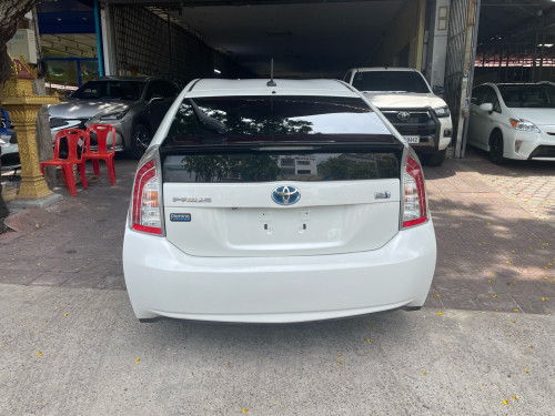 PRIUS 2015 Persona Edition