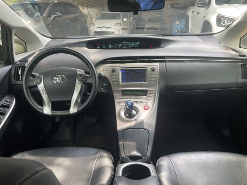 PRIUS 2015 Persona Edition