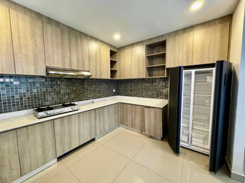 Queen Villa for Rent