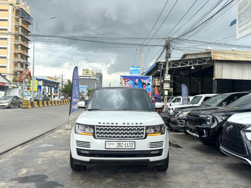 RANGE ROVER VOGUE 2014 HSE Full Options  ម្ចាស់ដើមទីមួយទិញថ្មី ថ្នាំហ្សុីនមួយជុំ ឡាននៅសាណុំទាំងអស់