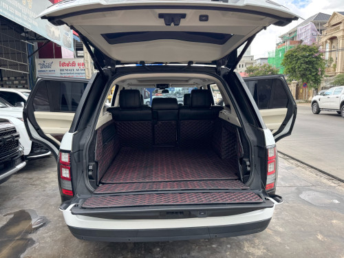 RANGE ROVER VOGUE 2014 HSE Full Options  ម្ចាស់ដើមទីមួយទិញថ្មី ថ្នាំហ្សុីនមួយជុំ ឡាននៅសាណុំទាំងអស់