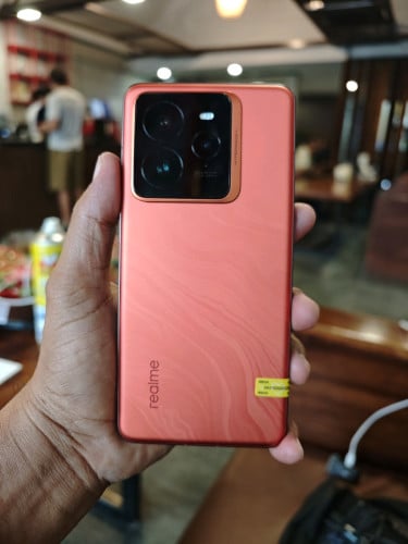Realme GT7 Pro 12g/256g_CH(វៃដូរបាន)👉$365